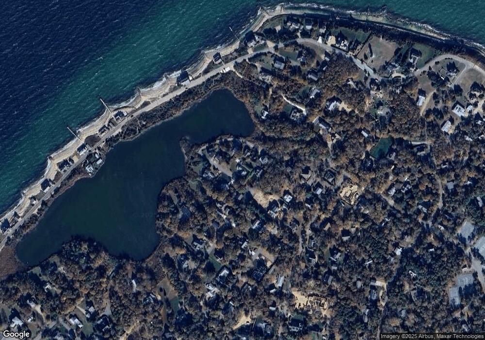 7 Bridge Ave, Oak Bluffs, MA 02557 - photo 1