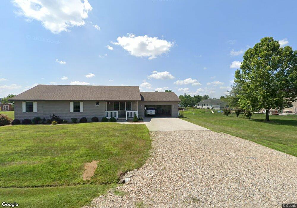 14090 E Dutch Ln, Effingham, IL 62401 - photo 1
