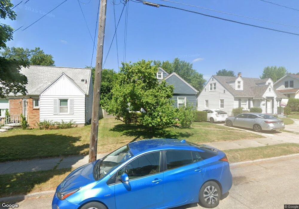 2021 Duiker Ave NE, Grand Rapids, MI 49505 - photo 1