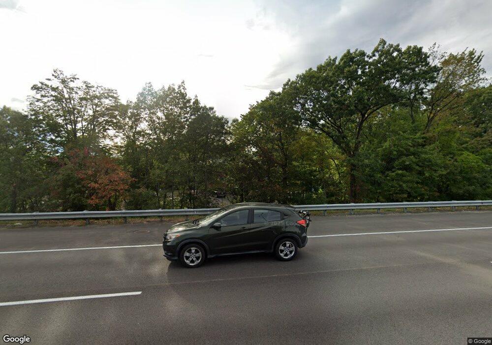 1 Albert Dr unit 1-6, Woburn, MA 01801 - photo 1