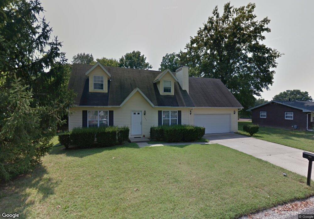 403 Bauer Ln, Maryville, IL 62062 - photo 1