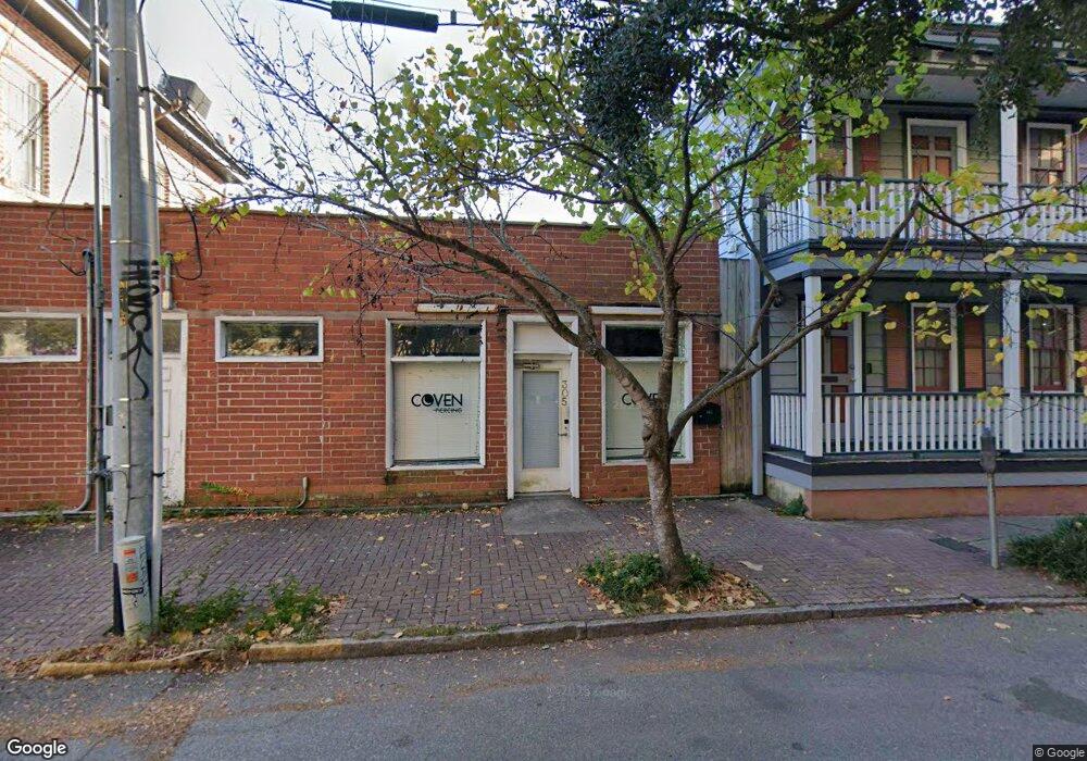 309 W Harris St, Savannah, GA 31401 - photo 1