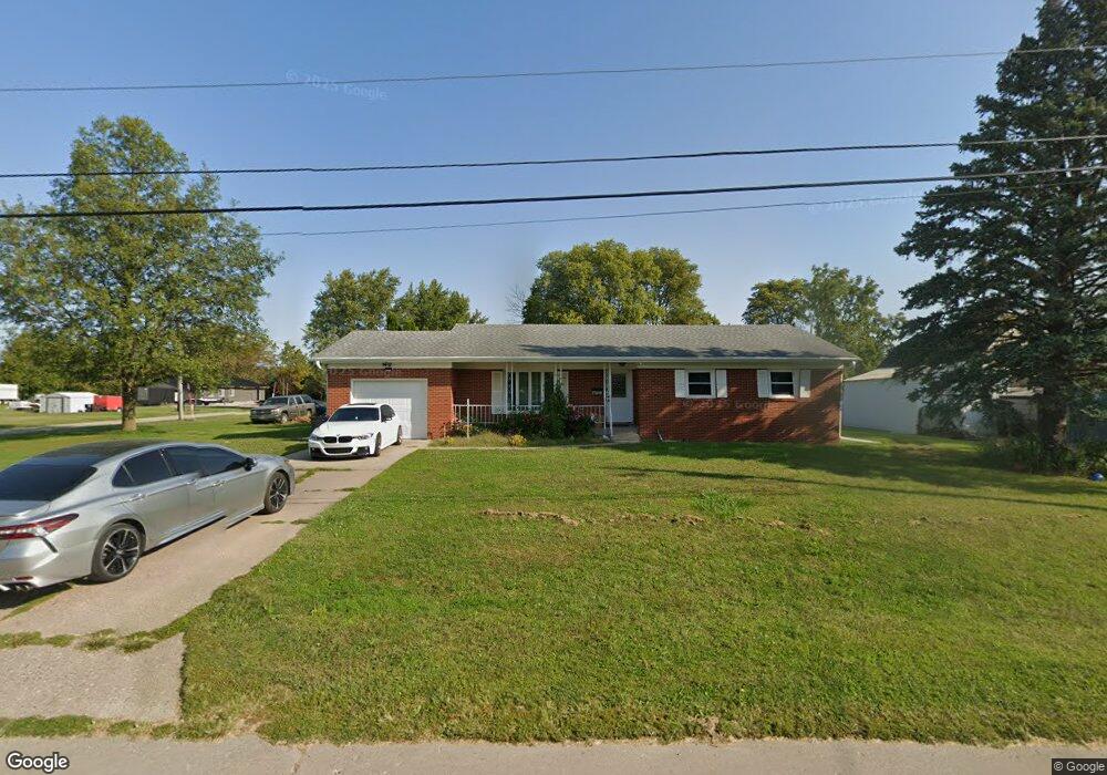 2806 Burlington St, Columbus City, IA 52737 - photo 1