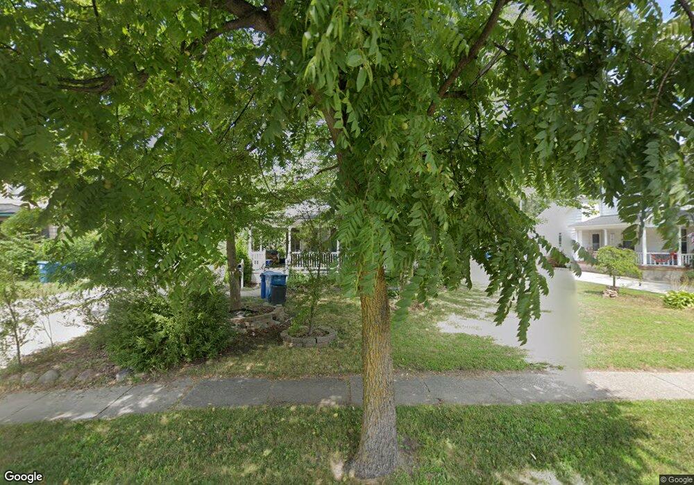 415 E Huron Ave, Vassar, MI 48768 - photo 1