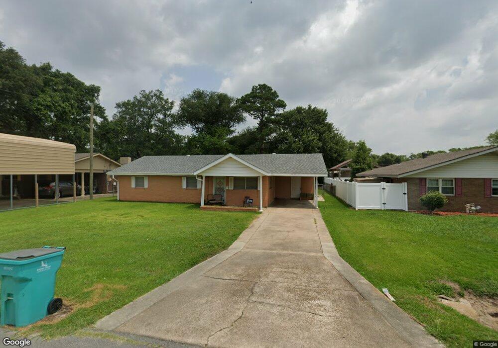 2010 W Ash Ave, Eunice, LA 70535 - photo 1