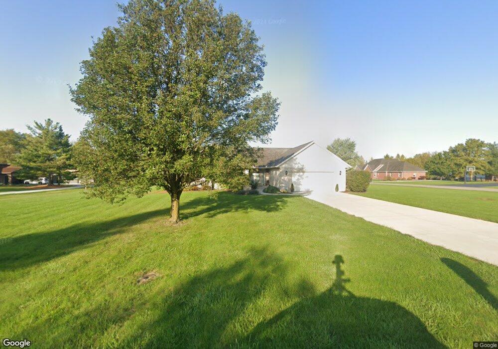 3800 Linfield Ln, Lima, OH 45806 - photo 1