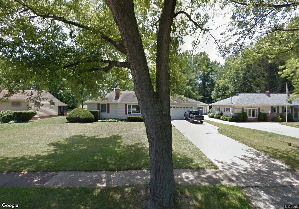 26271 Cranage Rd, Olmsted Falls, OH 44138 - photo 1