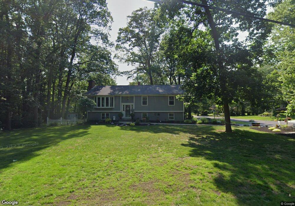 55 Hillcrest Ln, Ludlow, MA 01056 - photo 1