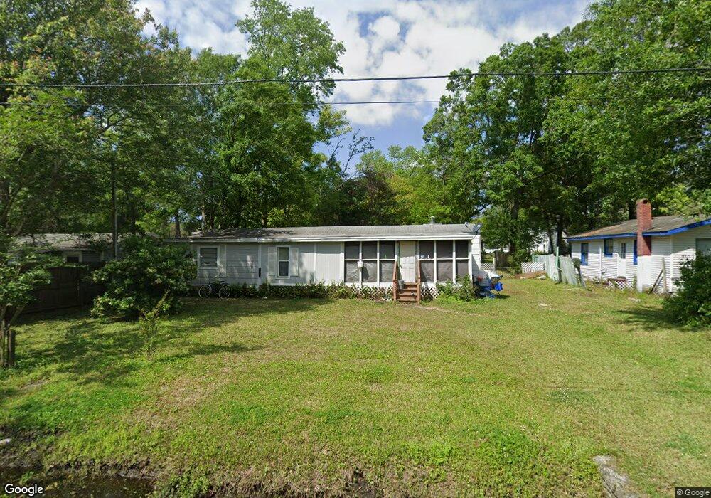 1216 Pangola Dr, Jacksonville, FL 32205 - photo 1