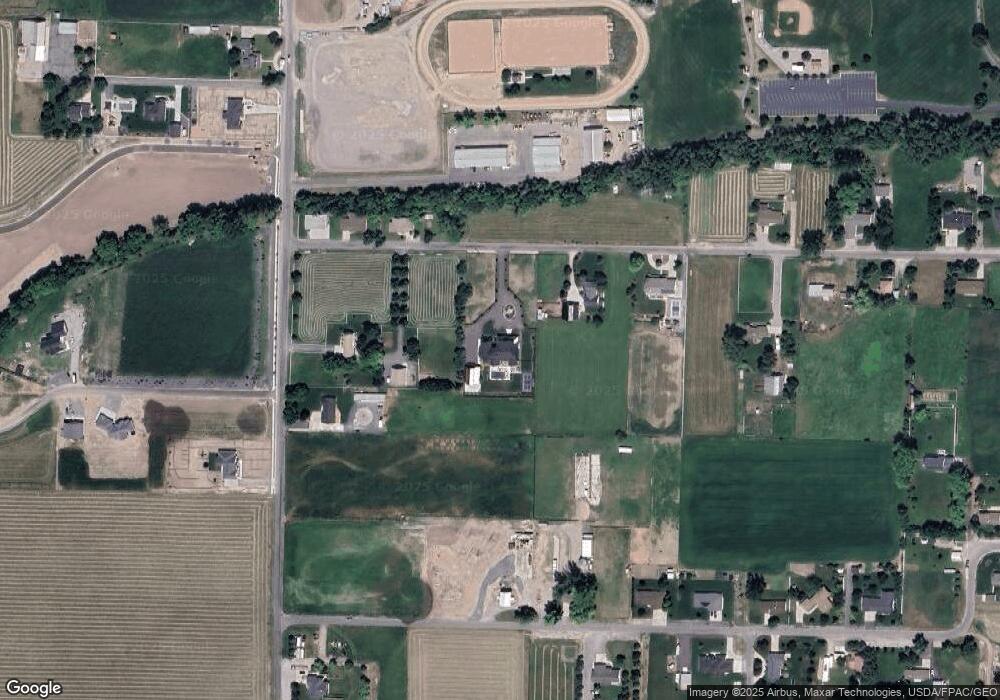 710 W 100 S, Smithfield, UT 84335 - photo 1