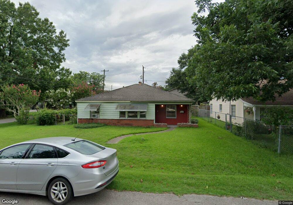 1603 Walton St, Houston, TX 77009 - photo 1