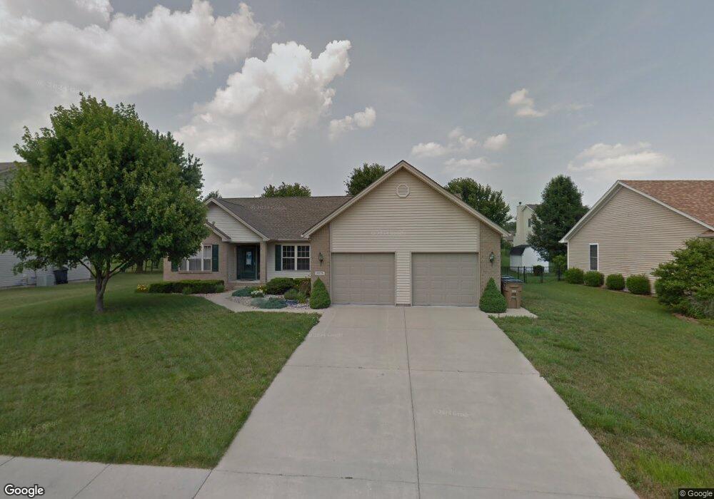 6076 Prairie Stream Way, Columbus, IN 47203 - photo 1