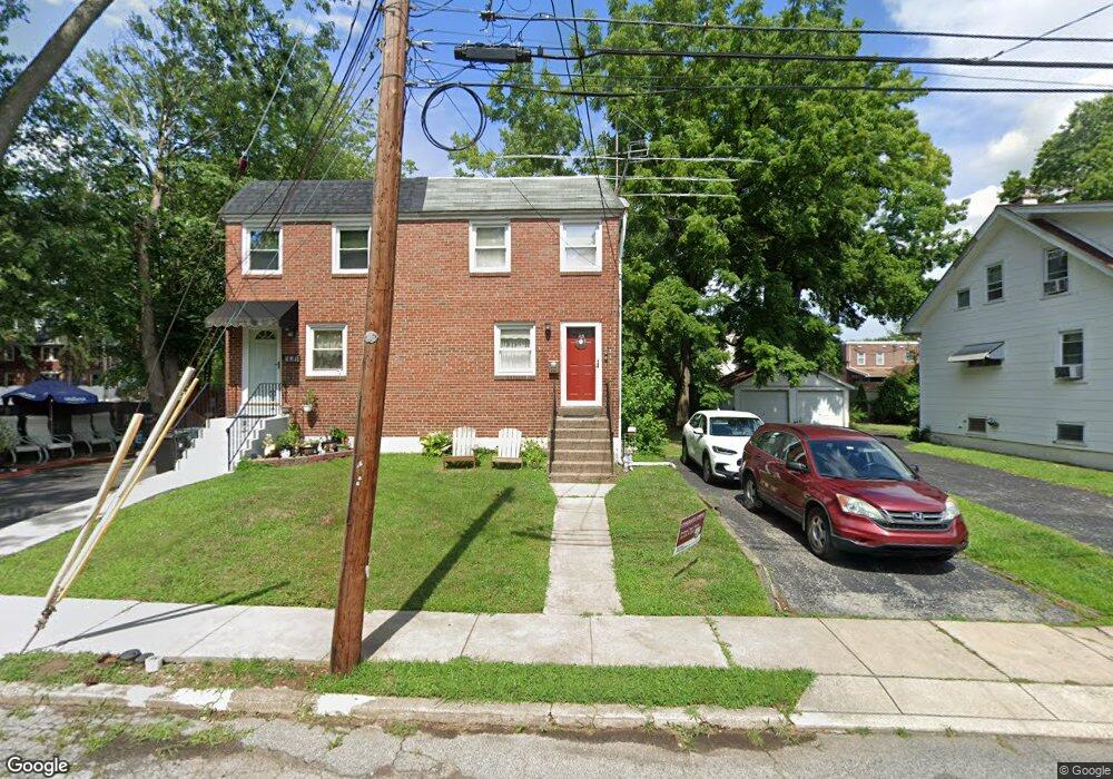 537 Pershing Ave, Darby, PA 19023 - photo 1