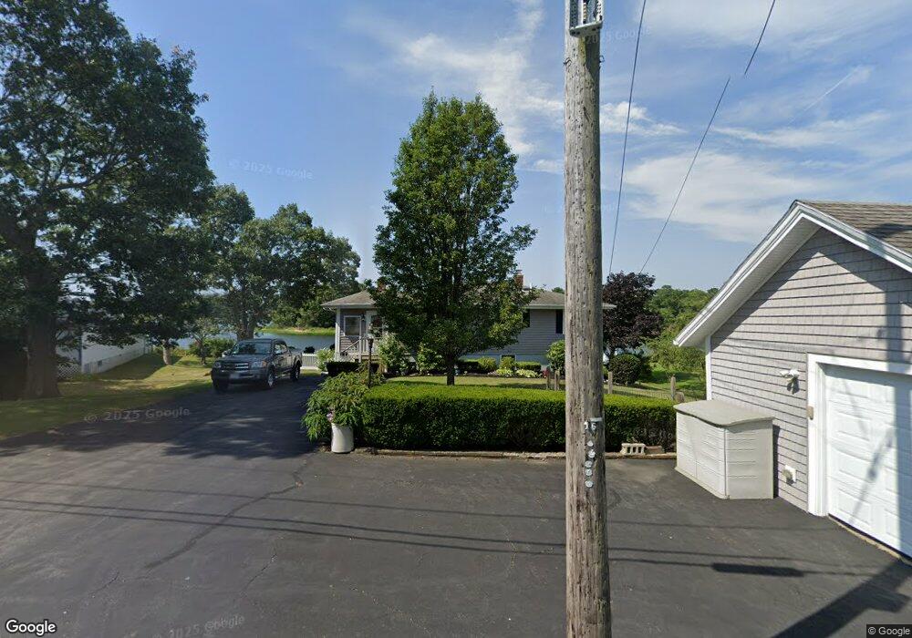 32 Circuit Ave, Wareham, MA 02571 - photo 1