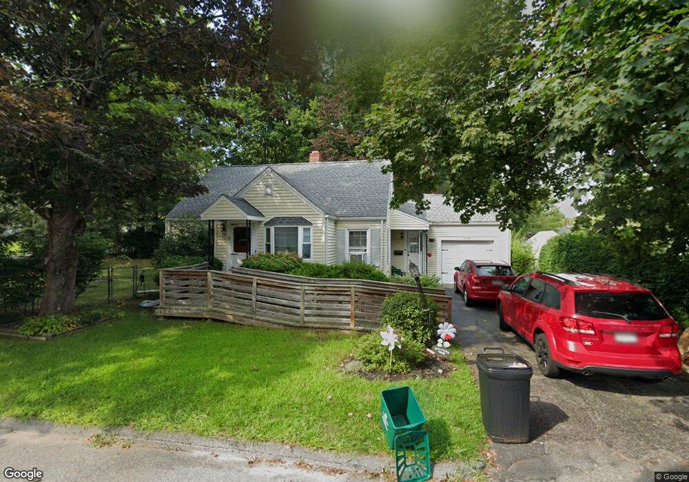 14 Kennebec St, Worcester, MA 01606 - photo 1