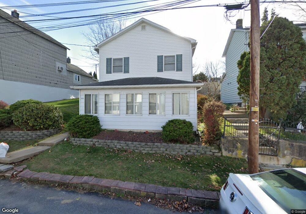 221 Mclean St, Dupont, PA 18641 - photo 1