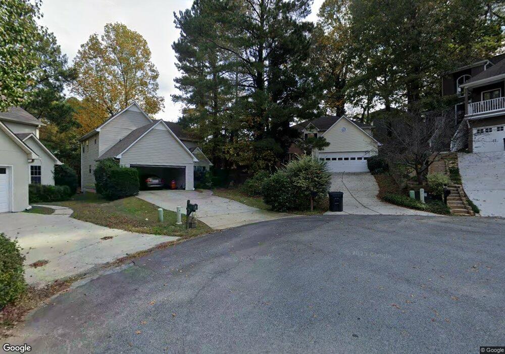 10285 Kinross Rd, Roswell, GA 30076 - photo 1