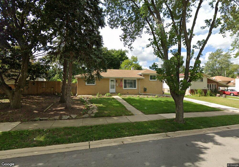 714 N Craig Place, Addison, IL 60101 - photo 1