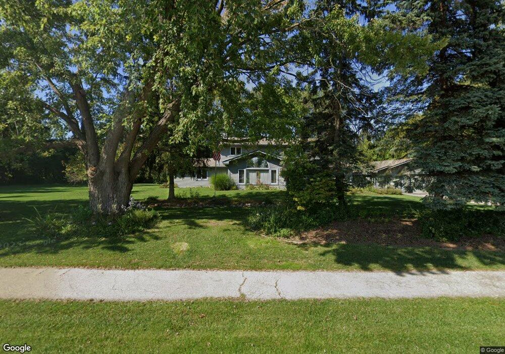 W156N7417 Pilgrim Rd, Menomonee Falls, WI 53051 - photo 1