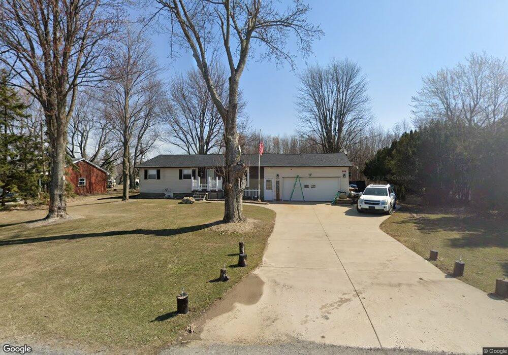 4934 Herr Rd, Lima, OH 45801 - photo 1