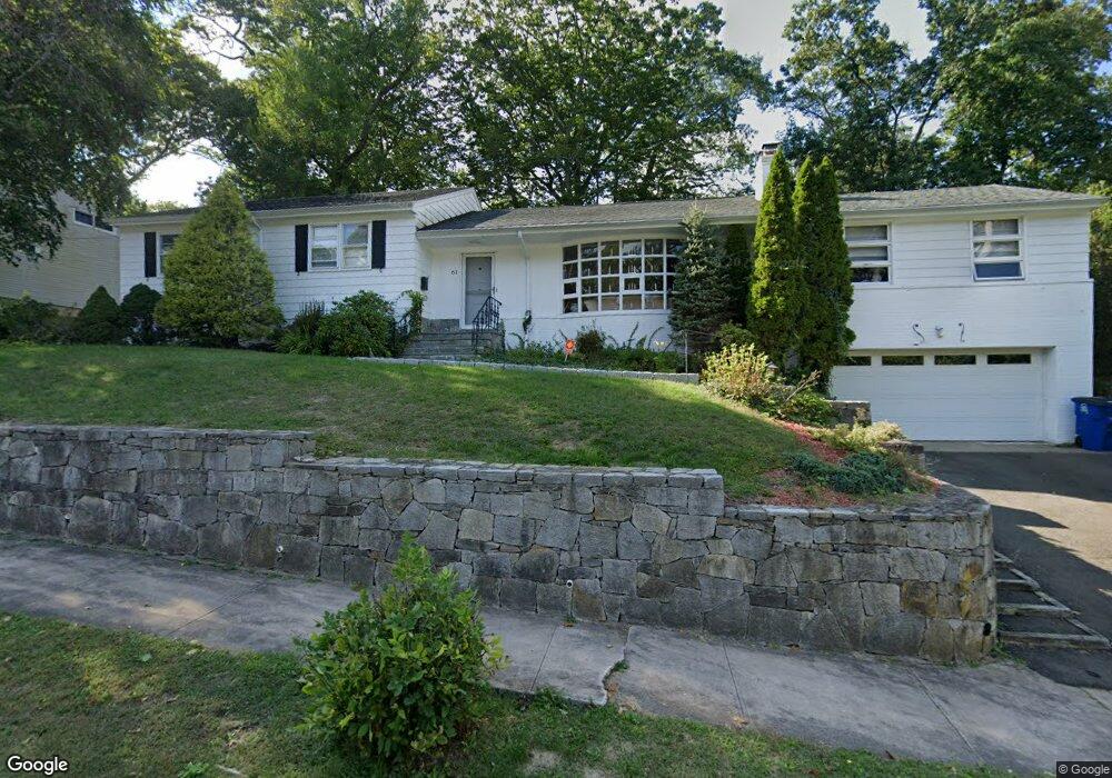 61 Whittier Rd, New Haven, CT 06515 - photo 1