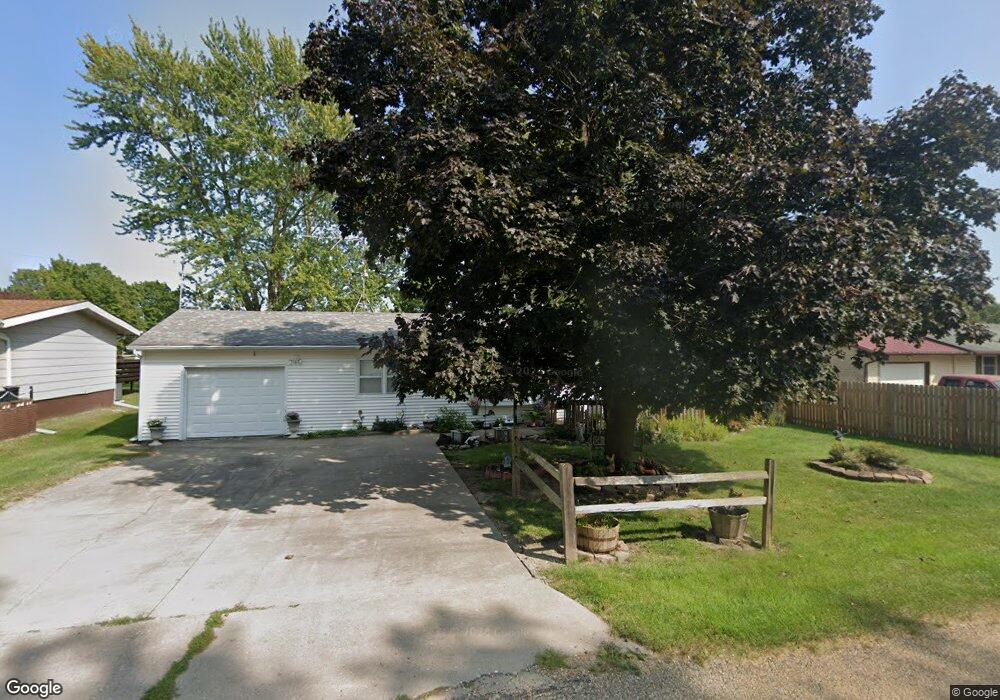 202 Western Ave, Columbus Junction, IA 52738 - photo 1