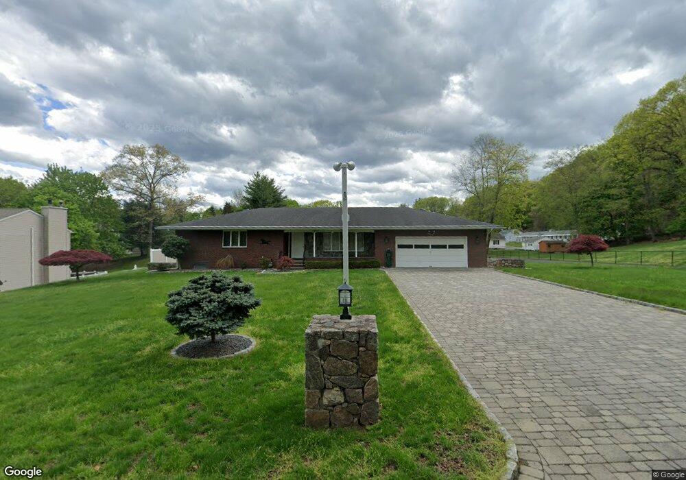 4 Mountainside Ln, Stony Point, NY 10980 - photo 1