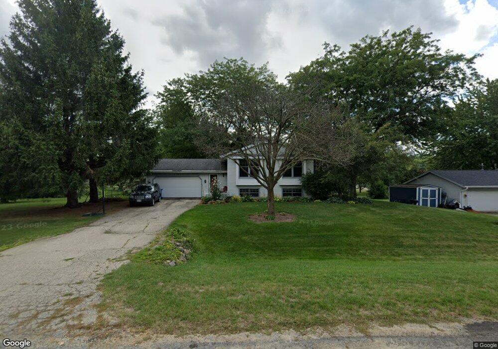 4707 Carter St, Oregon, WI 53575 - photo 1