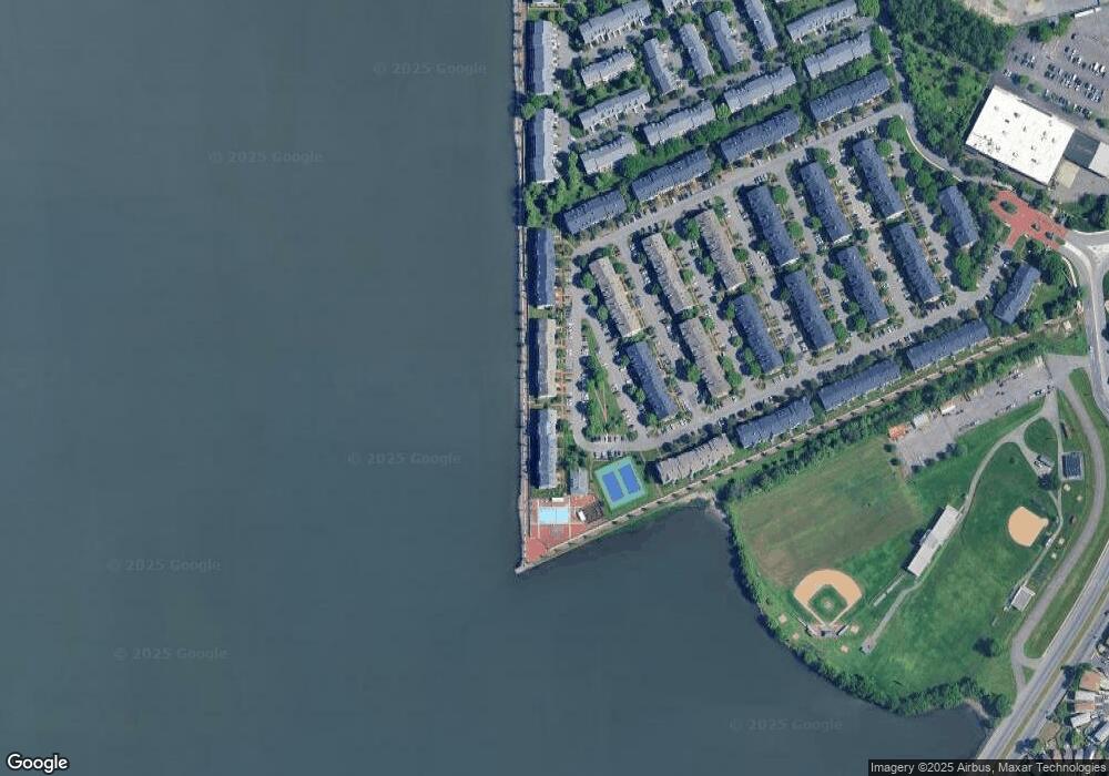 124 Cottonwood St, Jersey City, NJ 07305 - photo 1