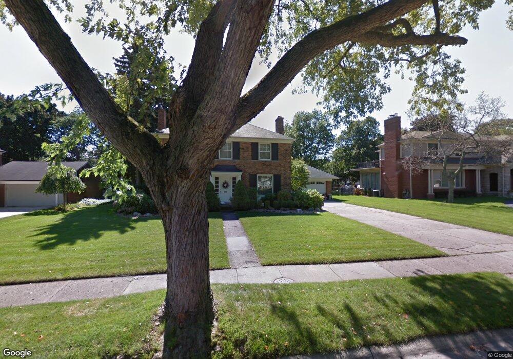 41 Newberry Place, Grosse Pointe Farms, MI 48236 - photo 1