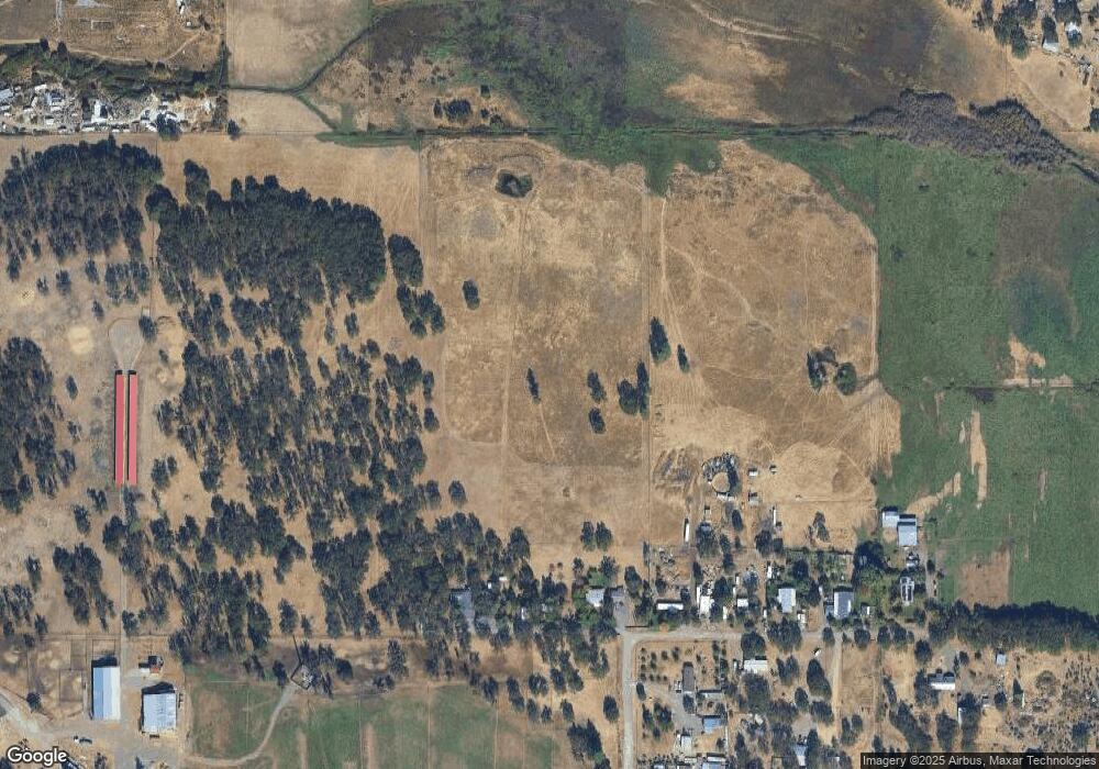 5689 Gebhard Rd, Central Point, OR 97502 - photo 1