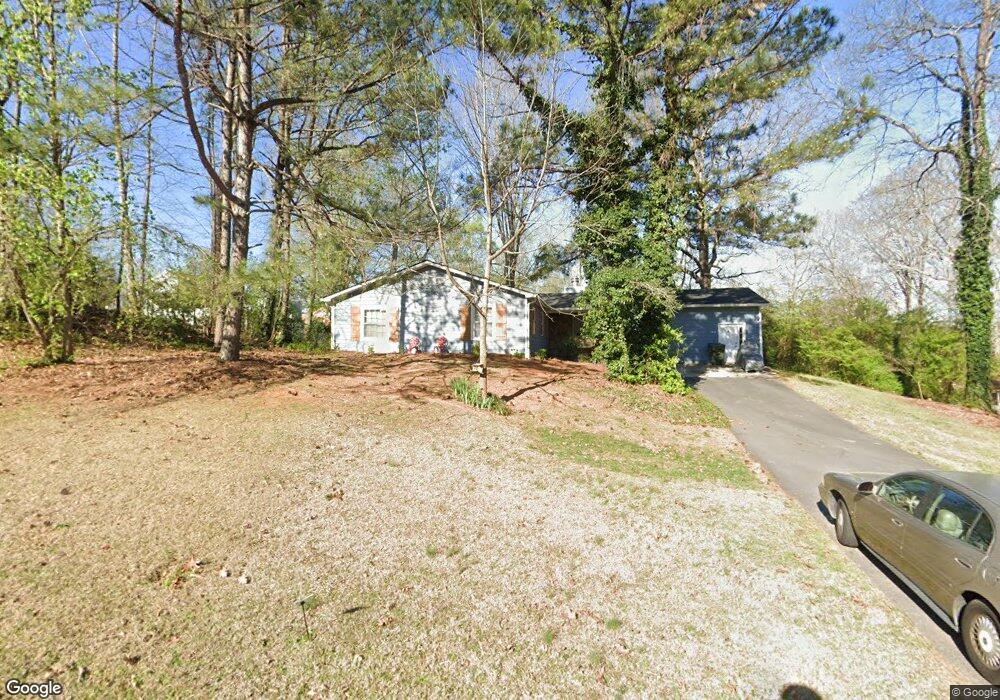 1519 Sir Galahad Dr SW, Marietta, GA 30008 - photo 1