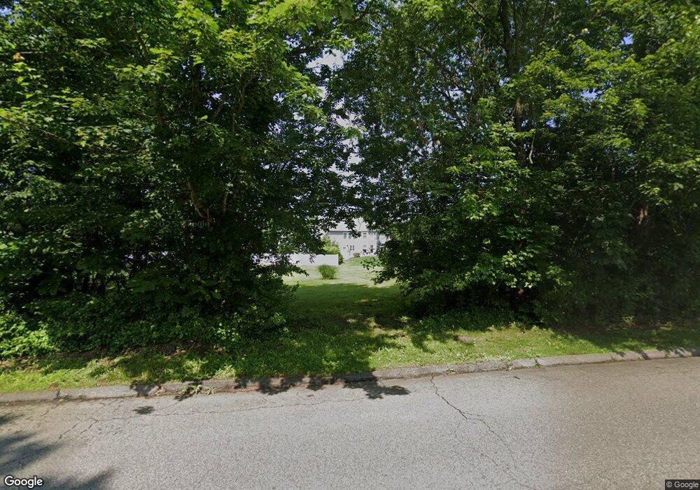 118 Coram Ln, Milford, CT 06461 - photo 1