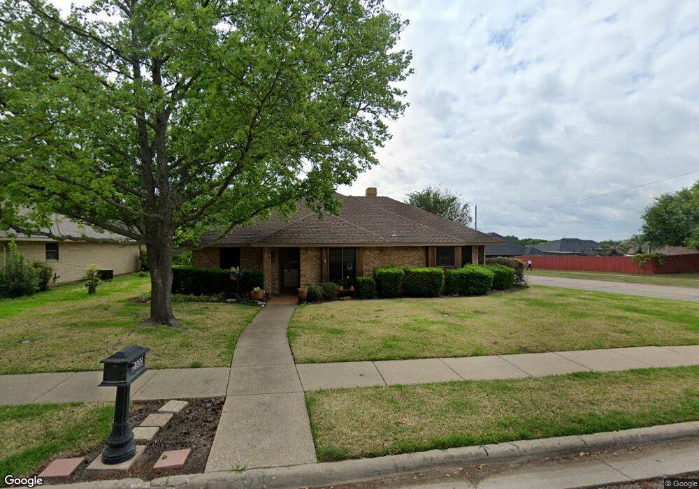 2300 William Cir, Ennis, TX 75119 - photo 1