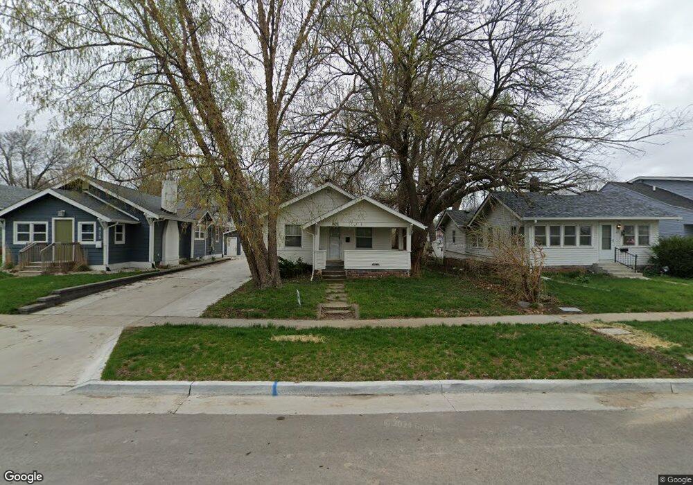 821 41st St, Des Moines, IA 50312 - photo 1