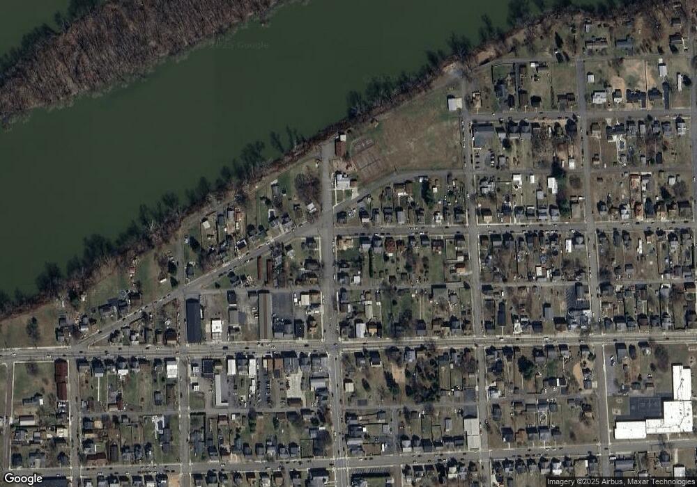 200 Broad St, Nescopeck, PA 18635 - photo 1