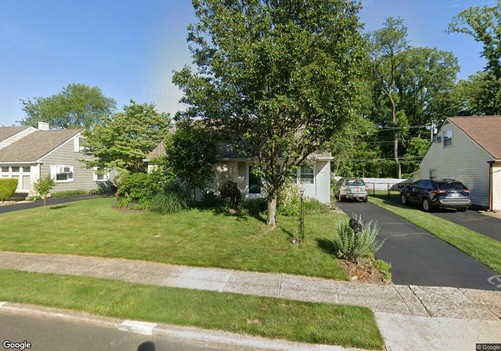 323 Rolling Hill Rd, Elkins Park, PA 19027 - photo 1