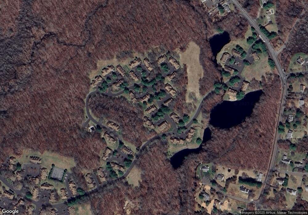 2 Nutmeg Cir, Monroe, CT 06468 - photo 1