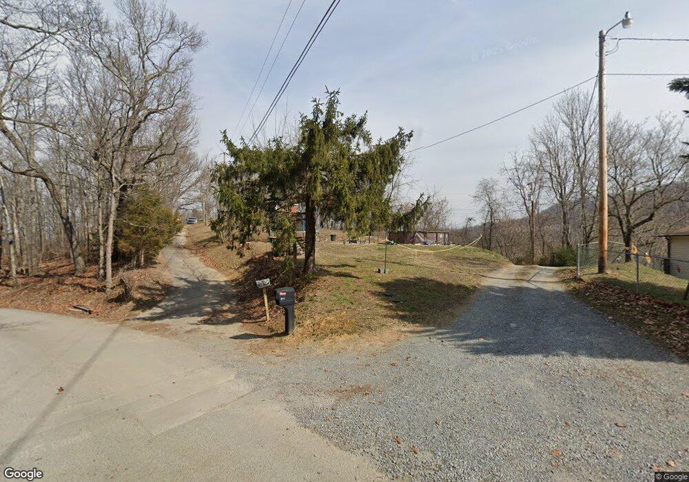 314 Weaver Hill Rd, Johnson City, TN 37601 - photo 1