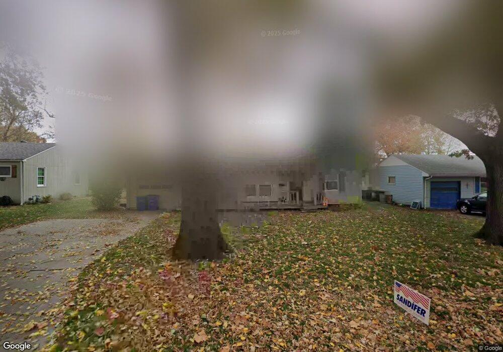 6121 Earnshaw St, Shawnee, KS 66216 - photo 1