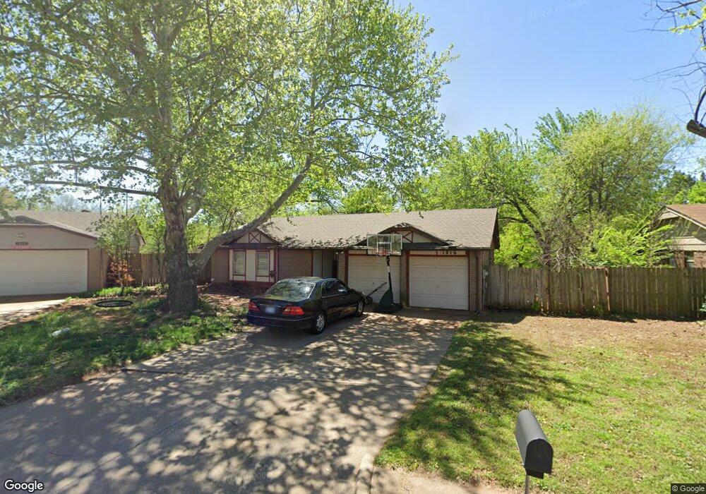 1016 Lapwing Rd, Edmond, OK 73003 - photo 1