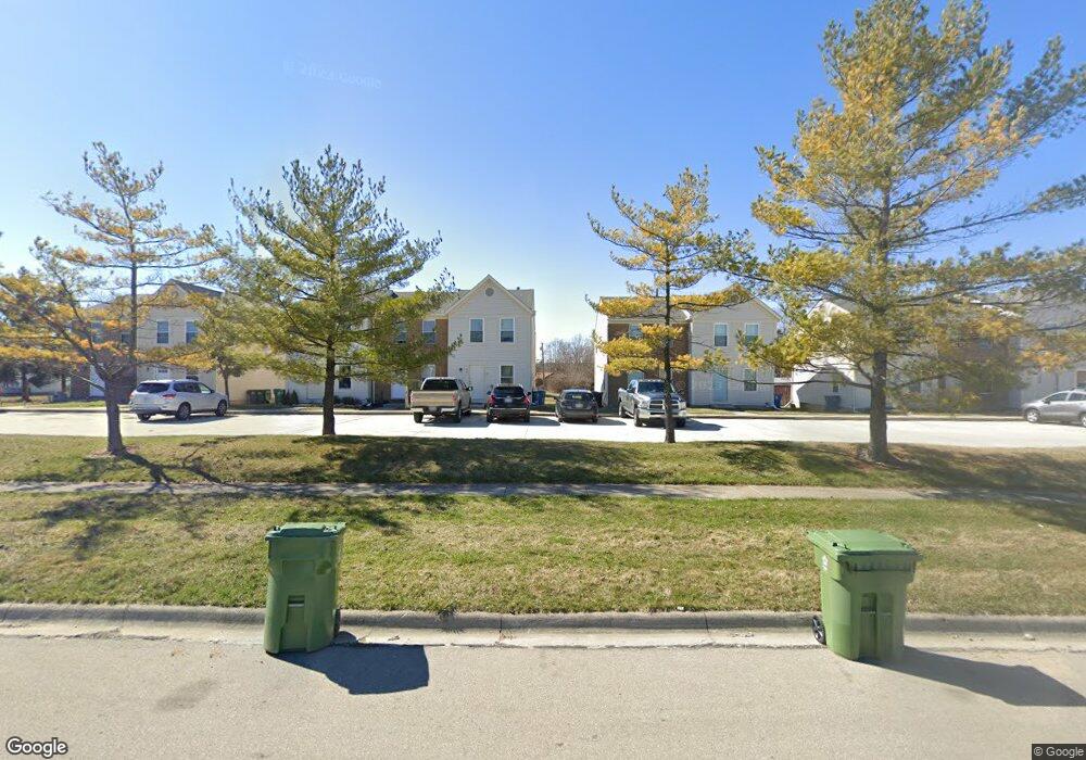 945-949-953-937-941 Southwood Dr, Marysville, OH 43040 - photo 1