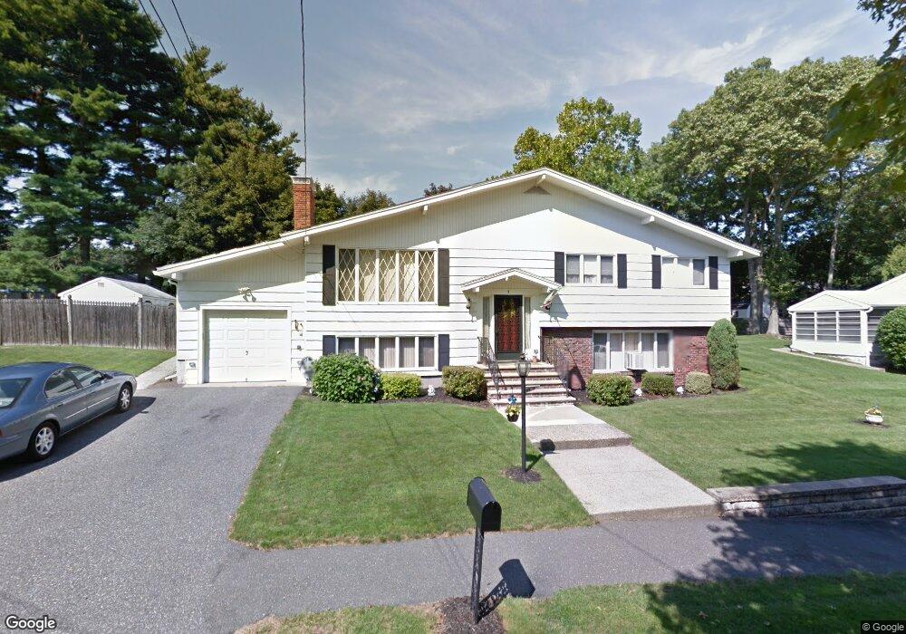 9 Jane Dr, Saugus, MA 01906 - photo 1