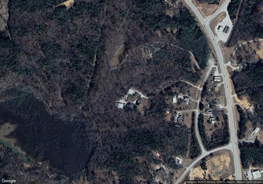 1577 Brewers Bridge Rd, Elberton, GA 30635 - photo 1