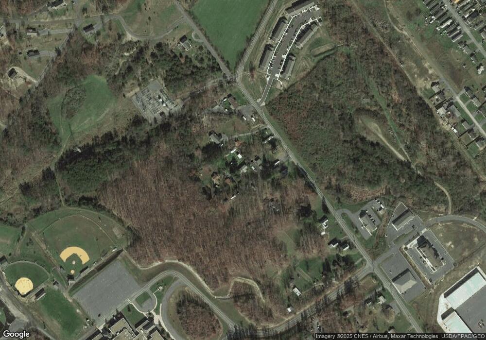 60 Pine Glades Ln, Keyser, WV 26726 - photo 1