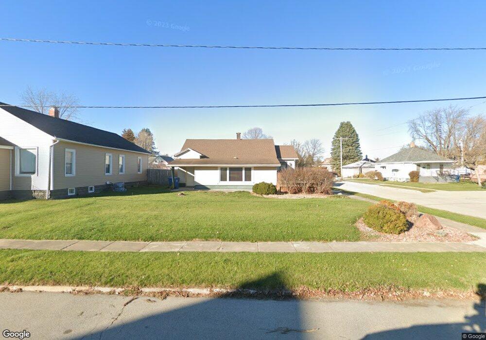 252 E 2nd St, Oglesby, IL 61348 - photo 1