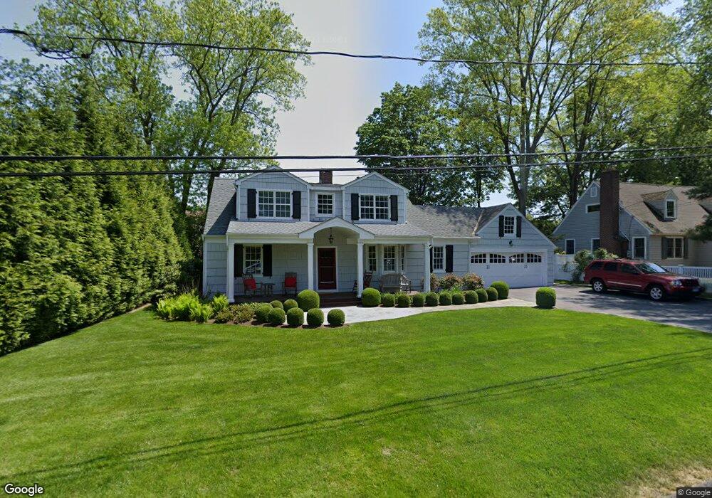 11 E Byway, Greenwich, CT 06831 - photo 1