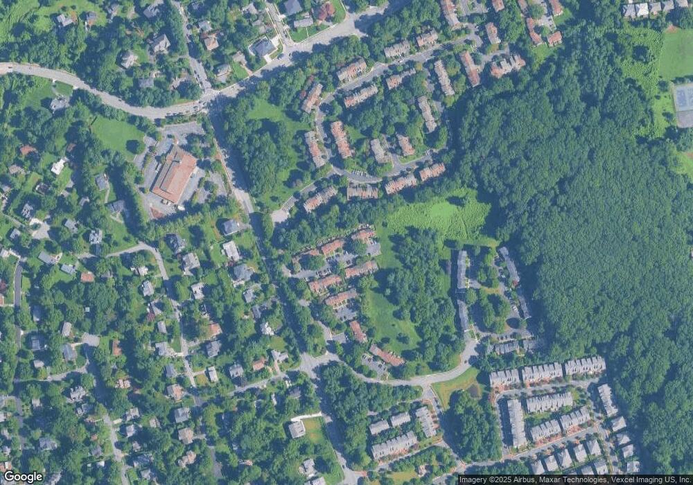 6810 Montivideo Square Ct, Falls Church, VA 22043 - photo 1