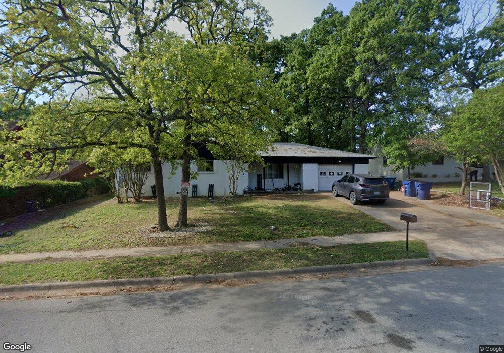 114 Doris Dr, Denison, TX 75021 - photo 1