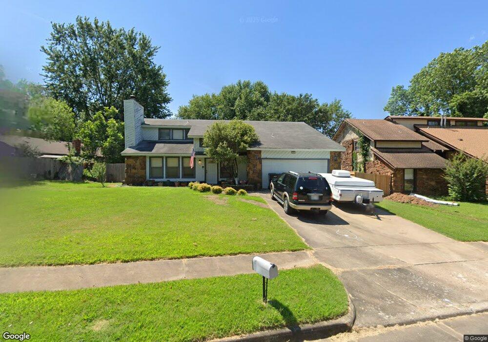 2207 W Canton St, Broken Arrow, OK 74012 - photo 1